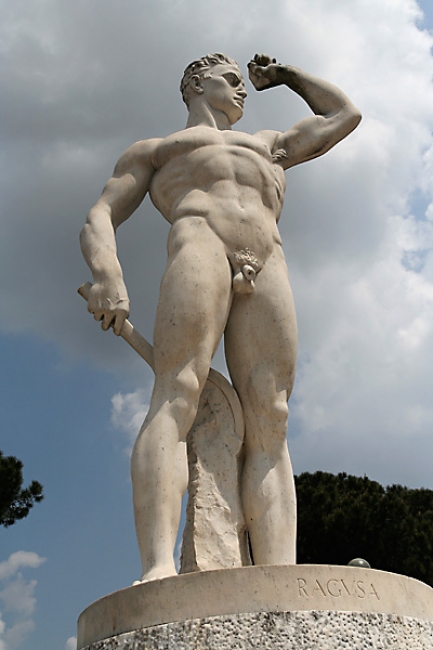 Stadio dei marmi 133